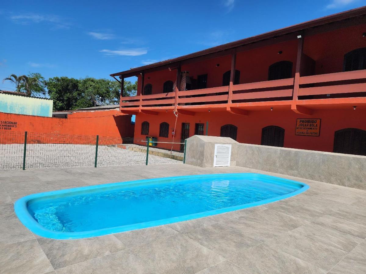 0001.05 - Maranduba - Apto - 2 Dormitorio - 8 Pessoas - 2 Quadras Do Mar - Piscina - Wi-Fi Ubatuba Dış mekan fotoğraf